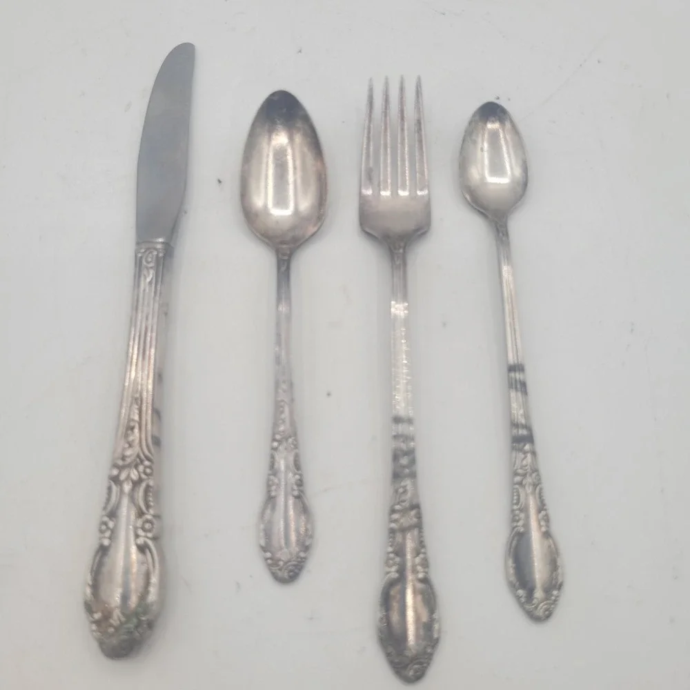 Oneida ENCHANTMENT Child (2)‎ Spoon, Fork & Knife Silver Plate Flatware